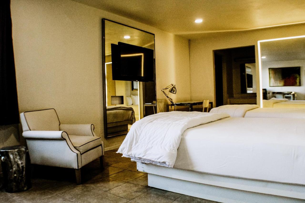 Devonshire Inn Motel Rosamond Экстерьер фото