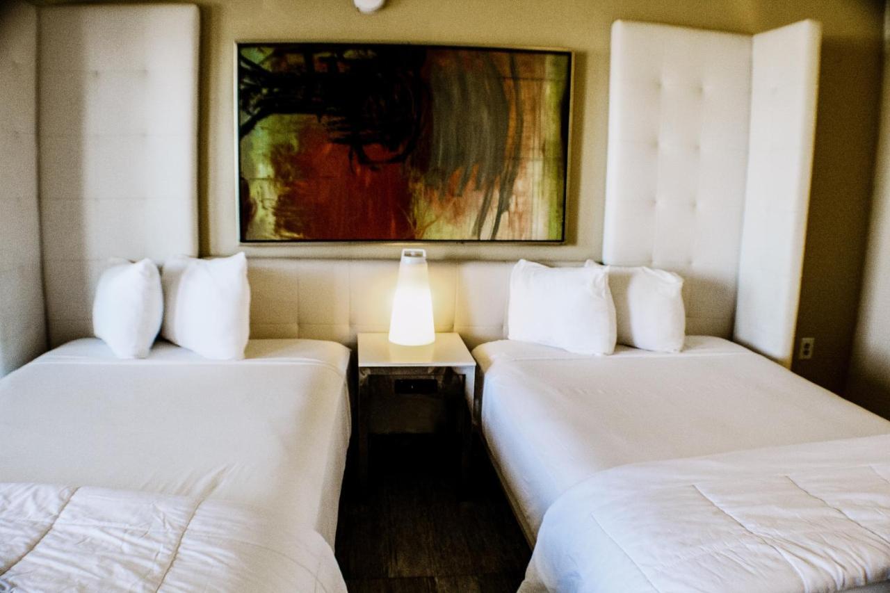 Devonshire Inn Motel Rosamond Экстерьер фото